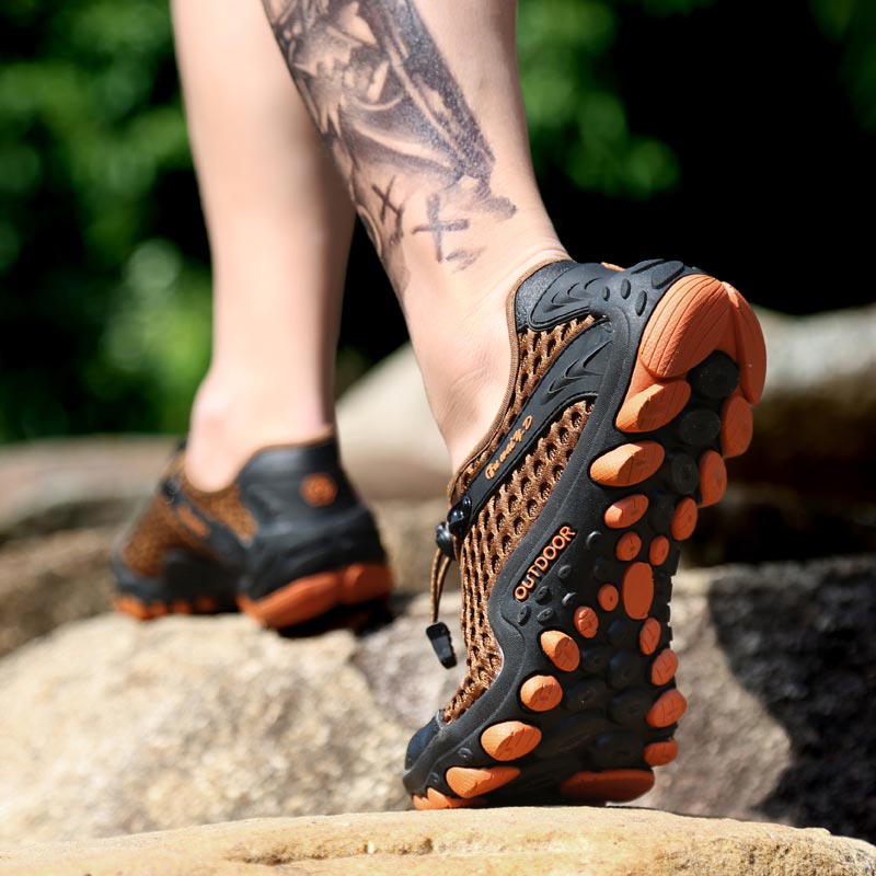 trekking mountain mens sports  - Off White Streetwear Brand ulasan dan harga